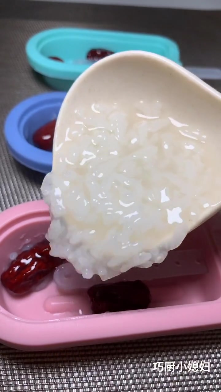 糯米红枣雪糕,相信你也是第一次吃,口感清爽很不错哦