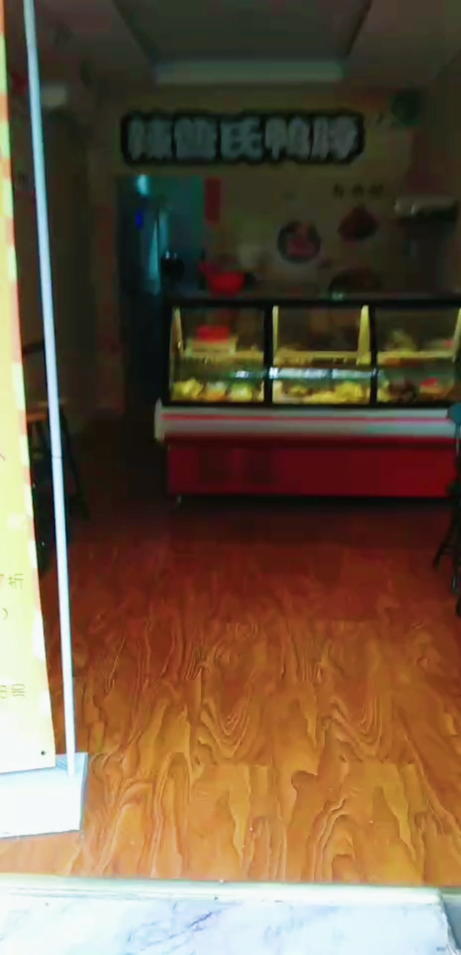 「辣曹氏鸭脖 大英店开业」一波嘬鸭脖的风潮 即将开启!