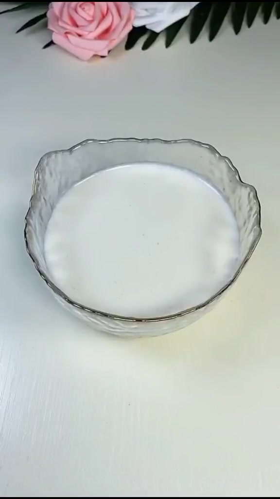 你知道小布丁是怎么做的吗?在家做,味道跟买的一样,松软又好吃