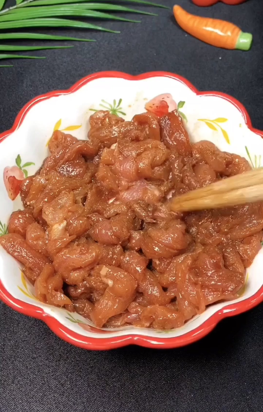 家常小菜「青椒肉丝」