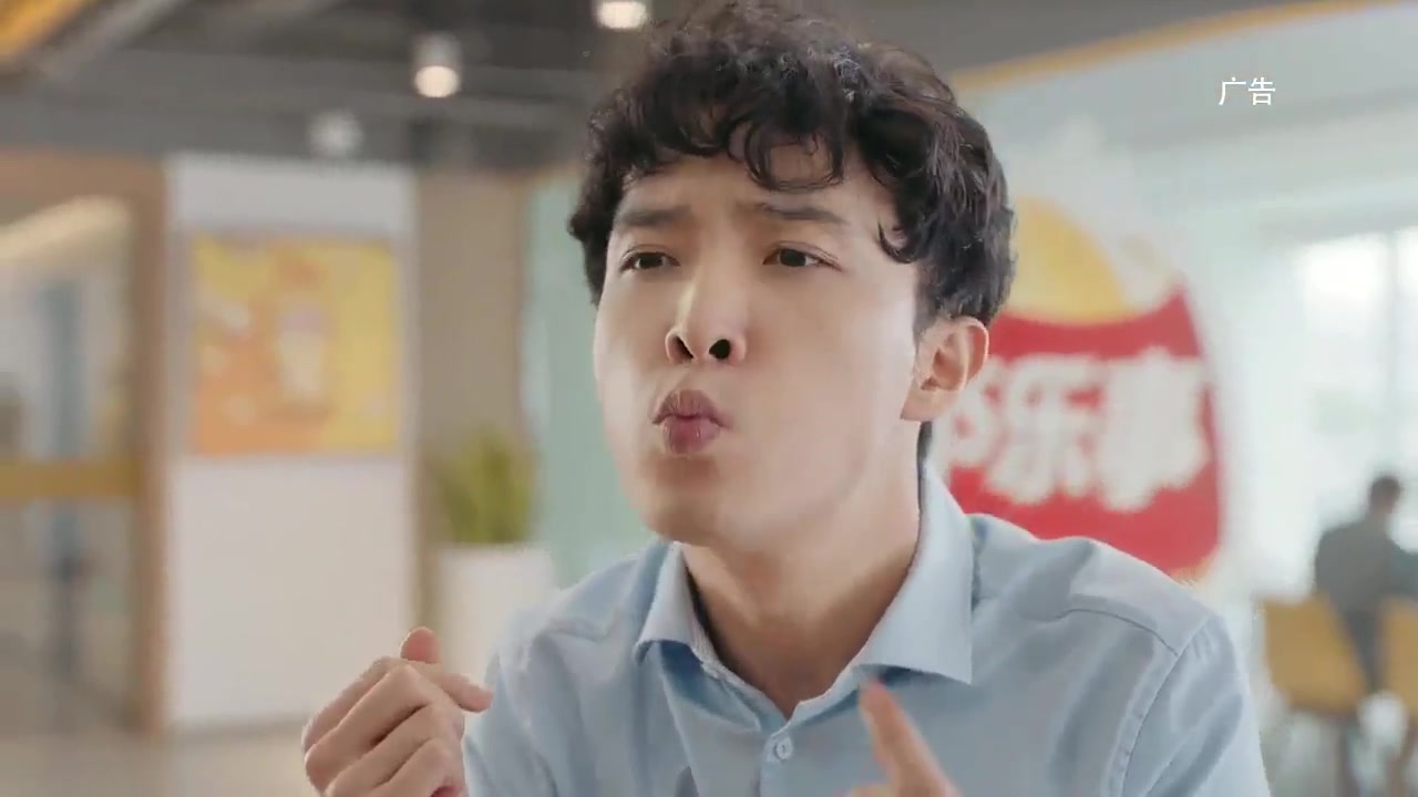 乐事薯片40g*10包零食大礼包混合装一箱膨化整箱组合超大混装小吃 