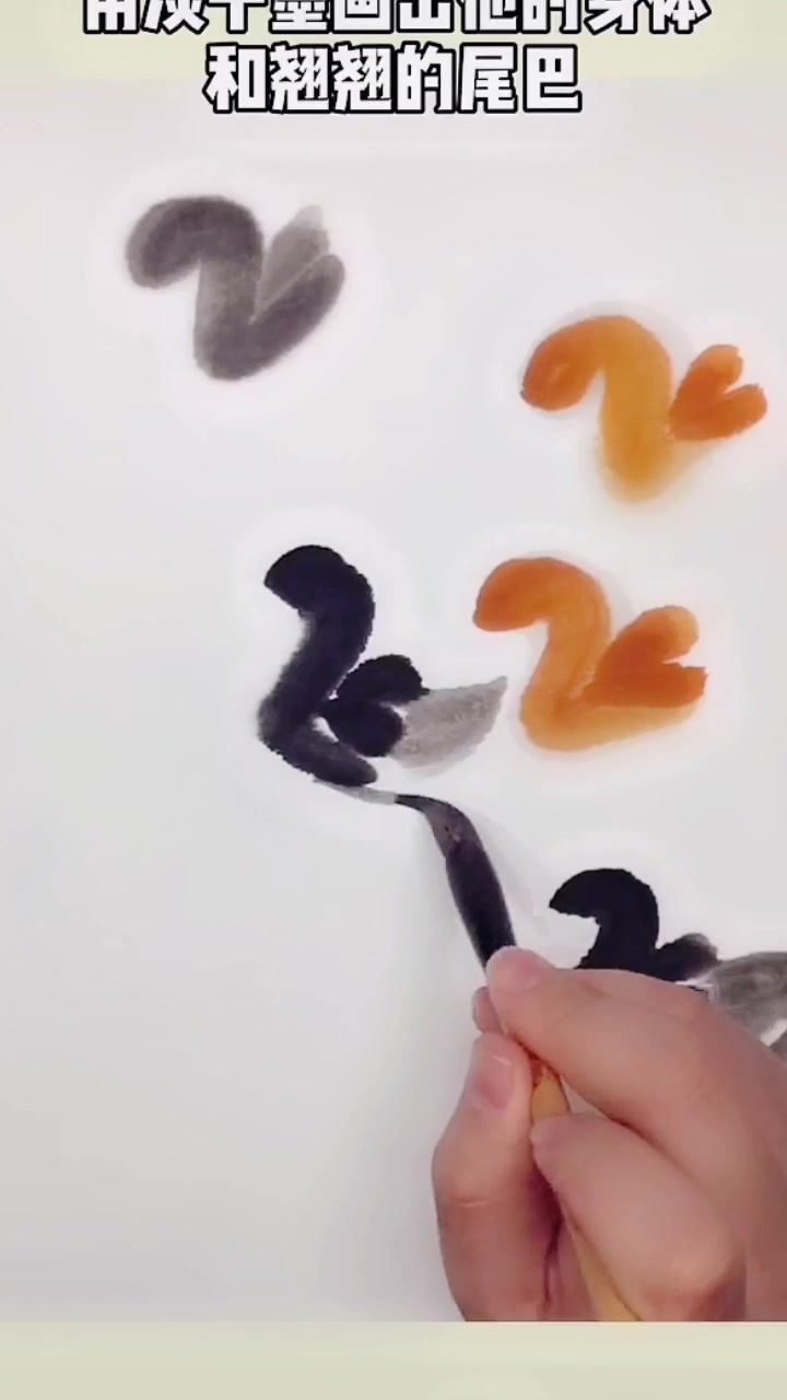 传统写意国画小鸭子的简单画法,赶紧动起笔来试试看吧