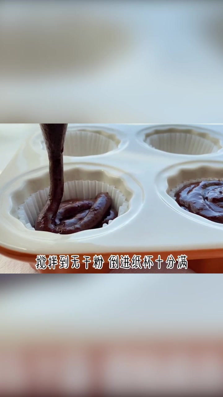 这做蛋糕真是美味又简单,这样式也太多了,好像吃一块!