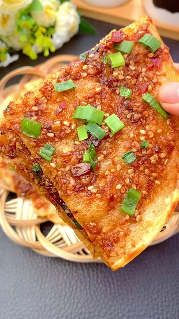 土家酱香饼,原来这样弄出来的酱香饼这么美味呀