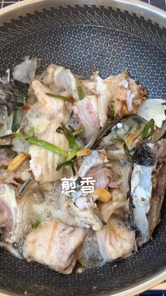 酸菜鱼最简单正宗家常做法,学会这个方法,你就是大厨!