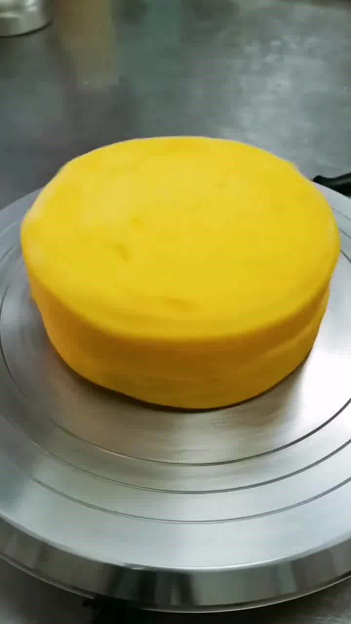 白奶油蛋糕的正确打开方式,治愈又大方美丽,我被这个蛋糕美到了