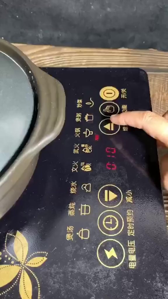 银耳红枣粥,好喝又营养