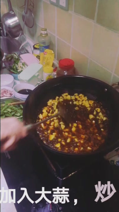 来吃小龙虾了,自制家常小龙虾,吃得太过瘾了