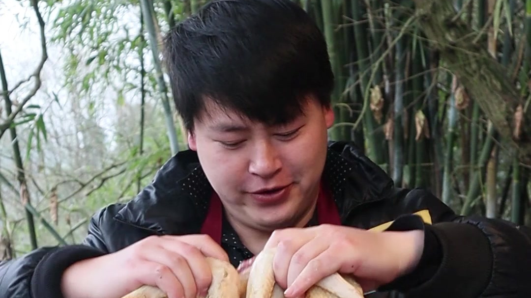 家庭版火锅啤酒鸭教程,麻辣过瘾超级美味