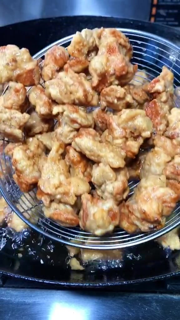 香酥鸡脆骨来啦,一口一个嘎嘣脆,追剧喝酒必备小零食