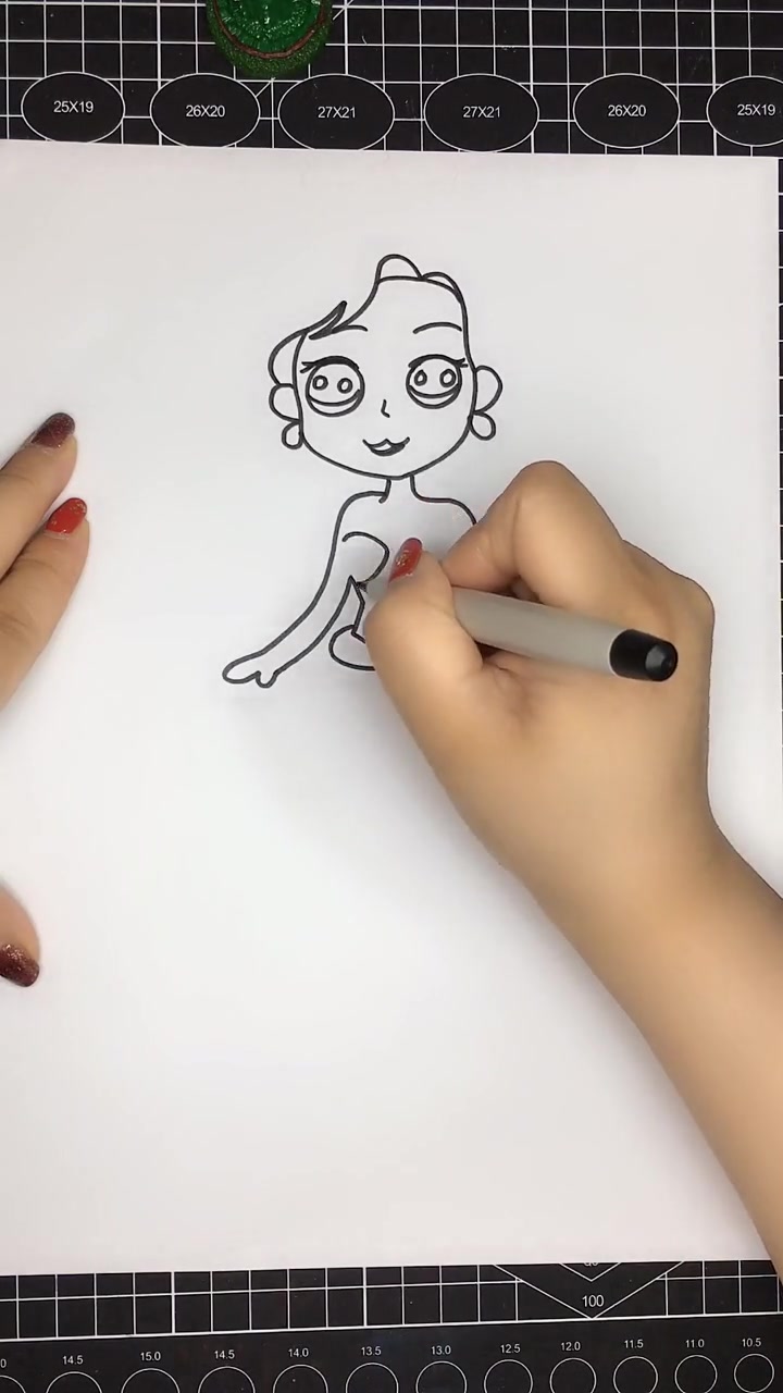 简笔画:金发闪闪的美人鱼