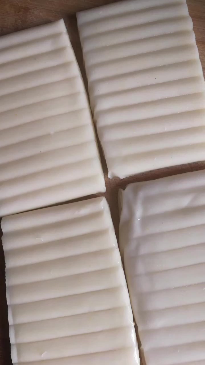 自己做的西红柿炒年糕,味道好极了,简单易学