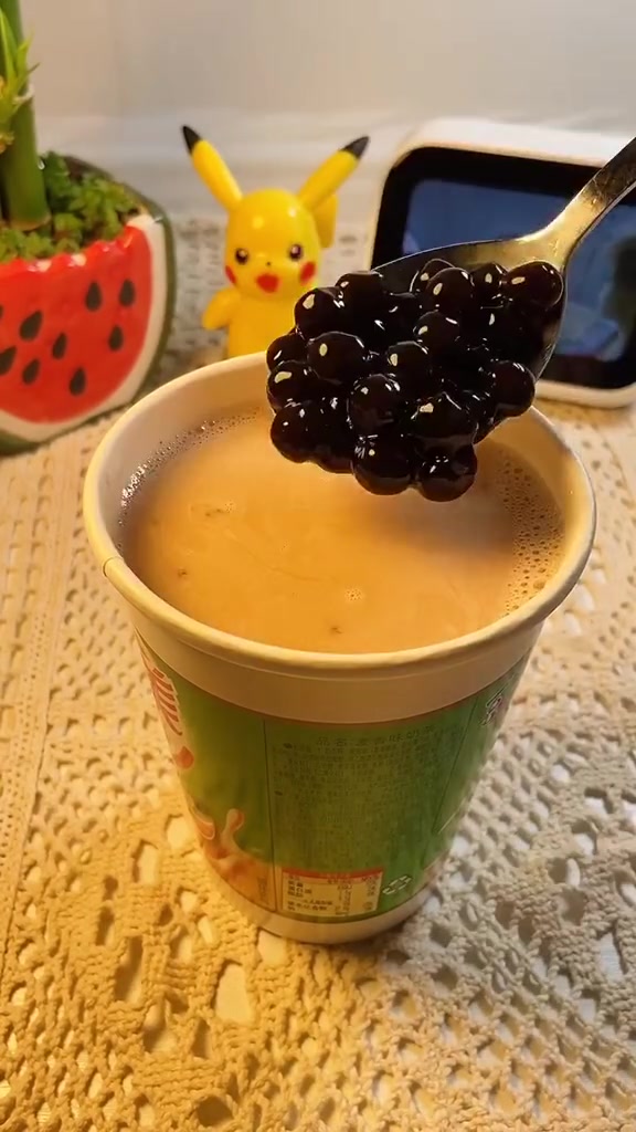 珍珠奶茶果冻改良版,抖臀奶茶冻
