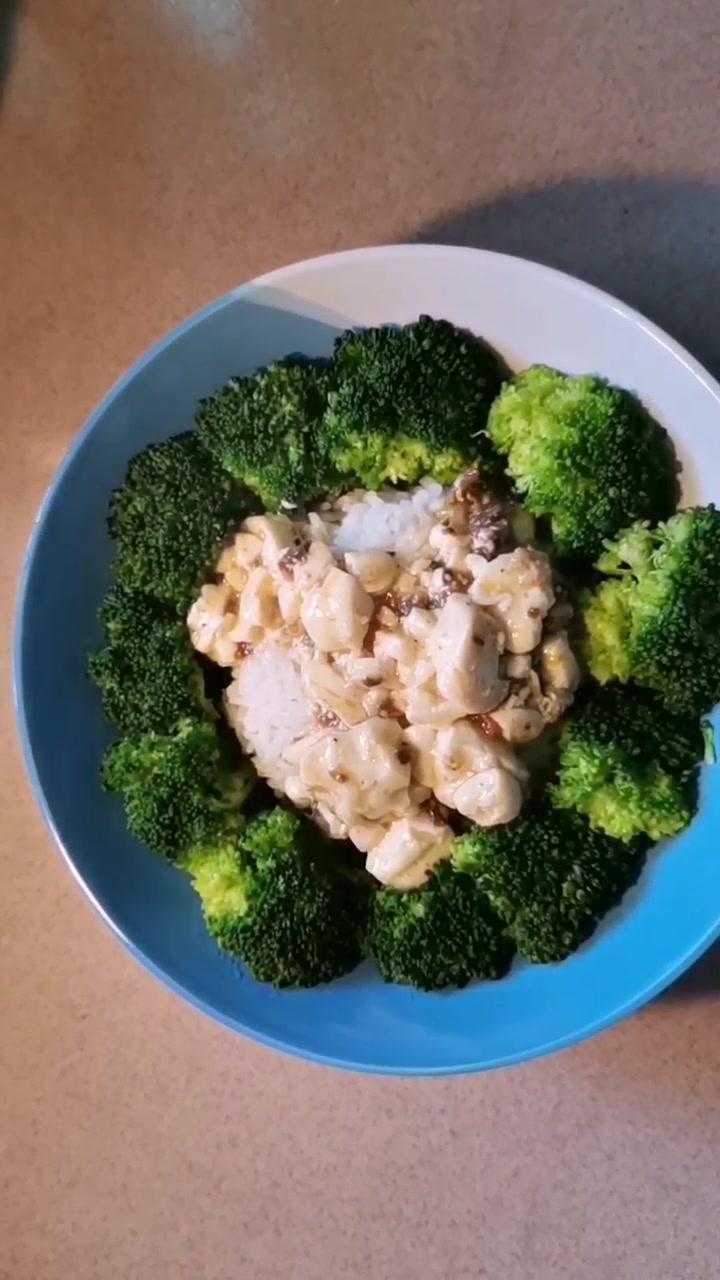 好好吃的家常版麻婆豆腐盖饭呀!