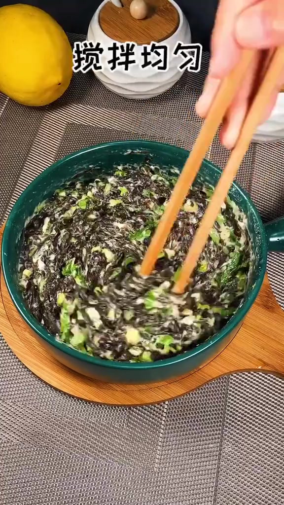 炸紫菜丸子,比肉还好吃,淡香紫菜味道,吃一口就会爱上!