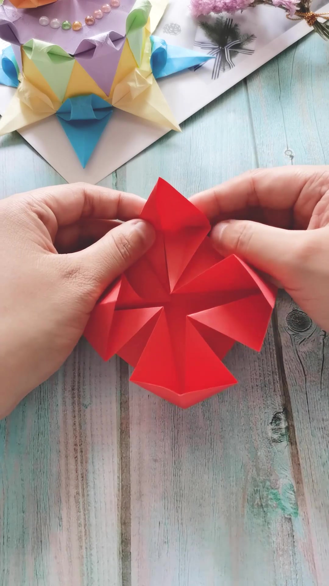 朋友过生日,送她个生日蛋糕,折纸做的也这么漂亮#星知计划#