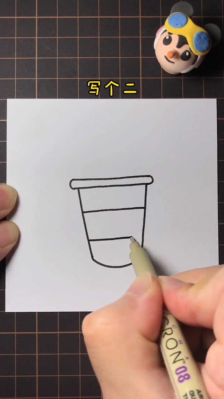 不一样的可乐简笔画,加上萌萌的表情包,真是绝了