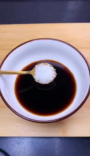 凉拌鸡胸肉,这样做比饭店更好吃?