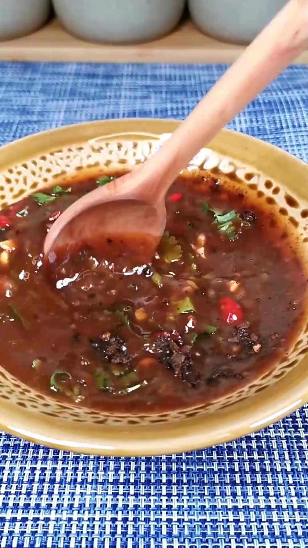 傣味餐厅烧烤摊必点的烤五花肉烤肉五花肉烧烤