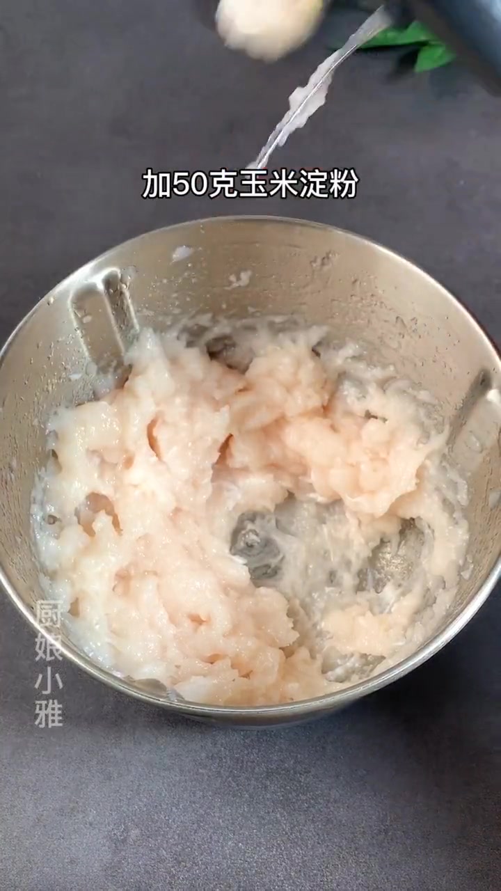 我教你用最简单的方法在家做鱼丸,Q弹有嚼劲,好吃又健康