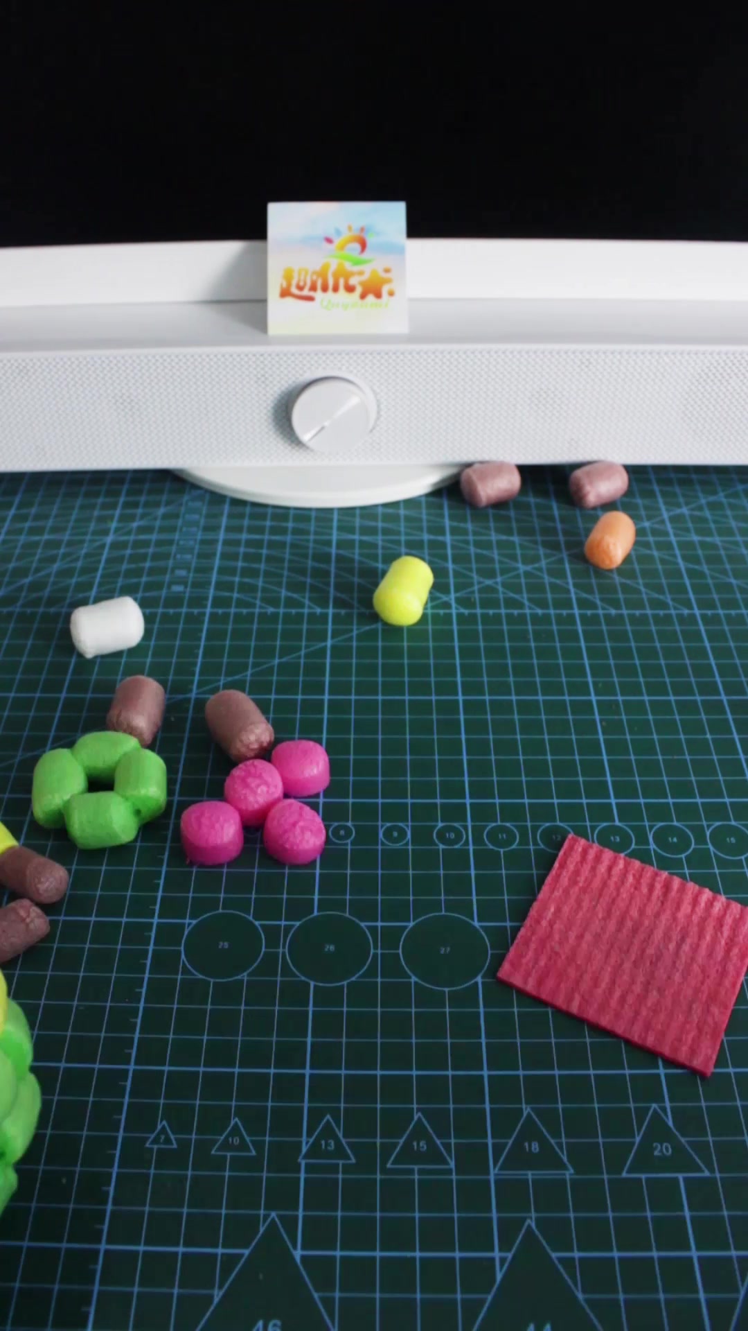 趣优米手工玉米粒玩具制作教程之冰激凌