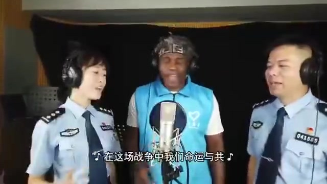 【广州白云松洲派出所:让党旗在抗疫一线高高飘扬!】今年年初,新冠肺炎疫情蔓延,一场疫情防控