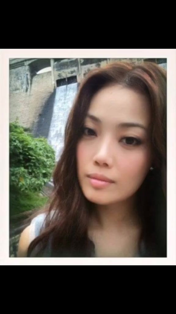 10多年前的照片,接下来一幕,容祖儿这钱花得太值了!