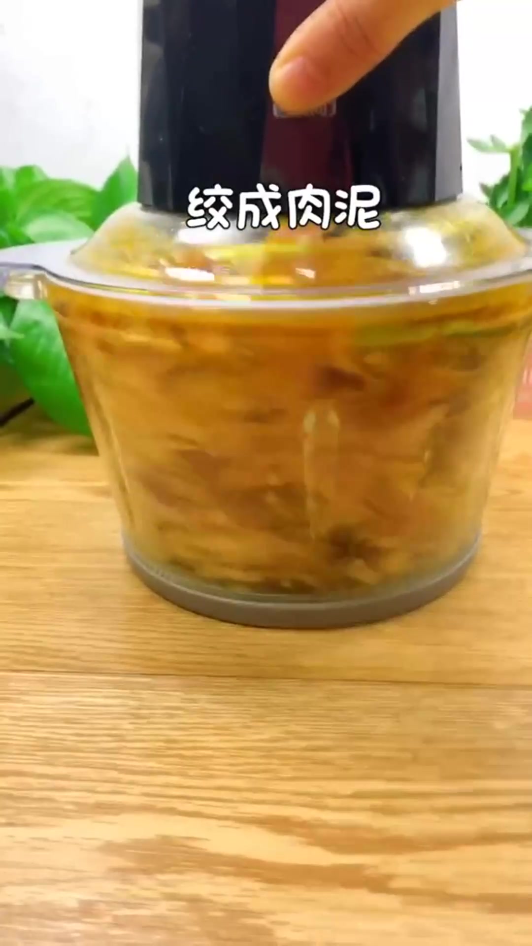 火爆夜市的锅贴,在家也能做,一口一个太好吃了