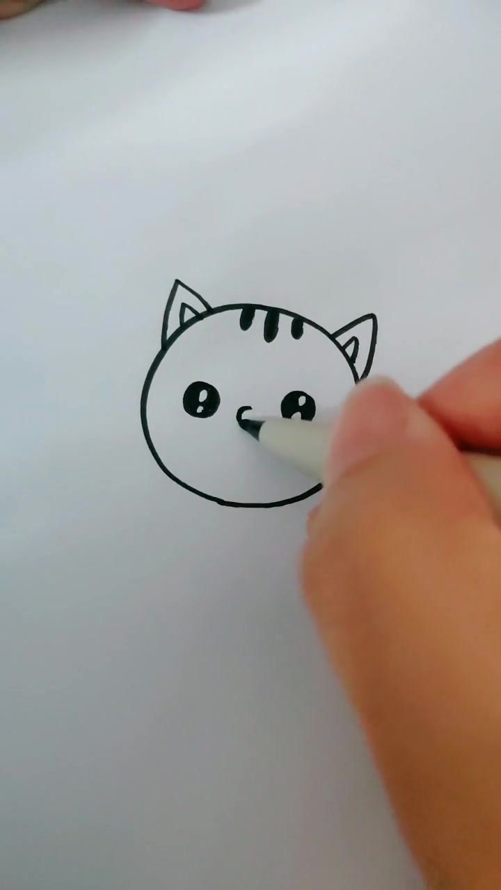 超级可爱的小猫咪简笔画,看两遍就能学会,你学会了吗?