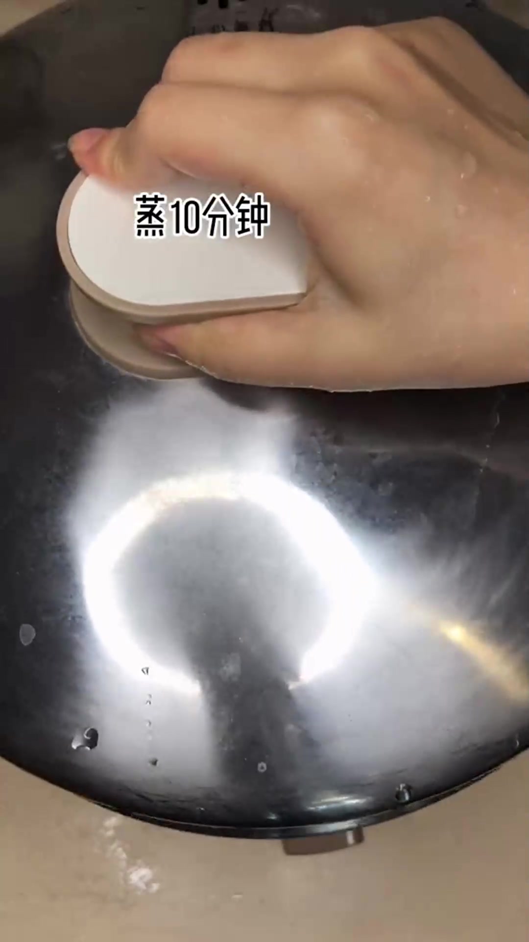 潮汕清蒸鱼别在用单独的鱼豉油了,这样做好吃百倍