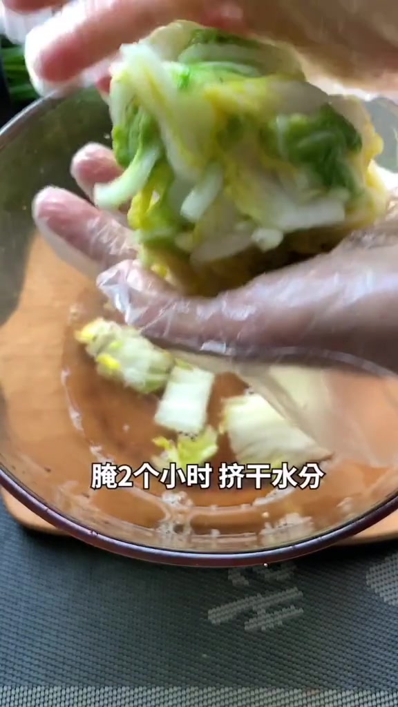 韩式泡菜做法,一个晚上就能腌好,又简单又好吃!
