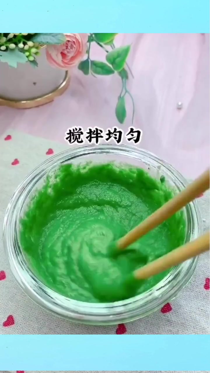 八个月就可以吃的鲜虾丸,入口即化哦,没牙宝宝也能吃