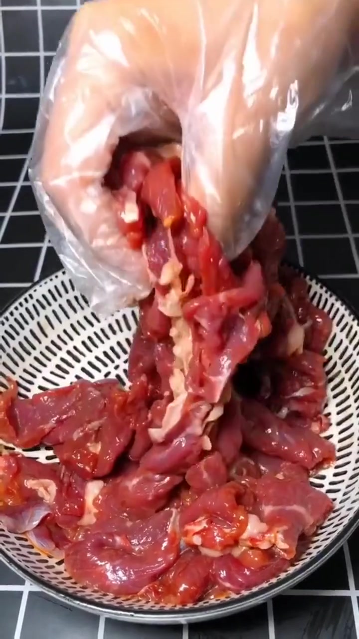 每日菜谱更新,看看厨师长的做法,上桌抢着吃