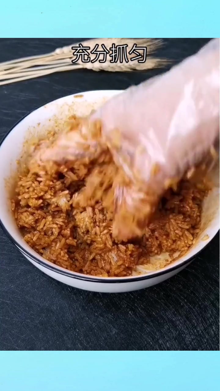 不用鸡蛋,超好吃的酱油炒饭~