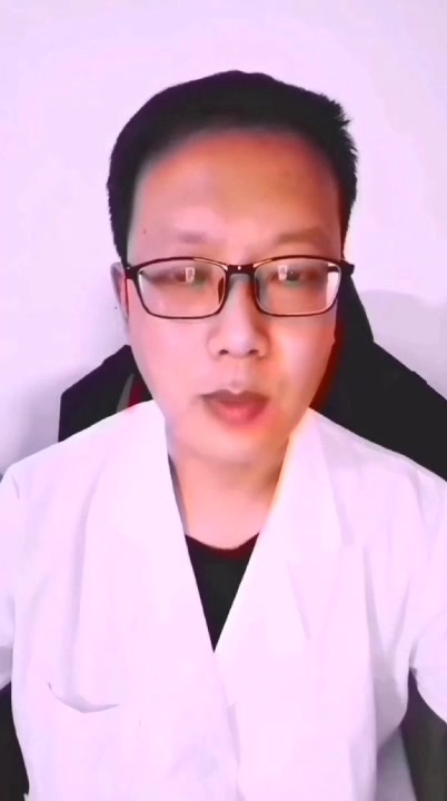 宝宝出现发热时是吃药好还是打针好?