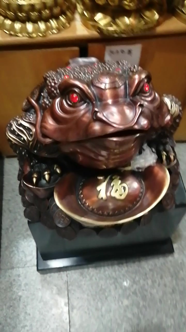 招财进宝大金蟾摆件