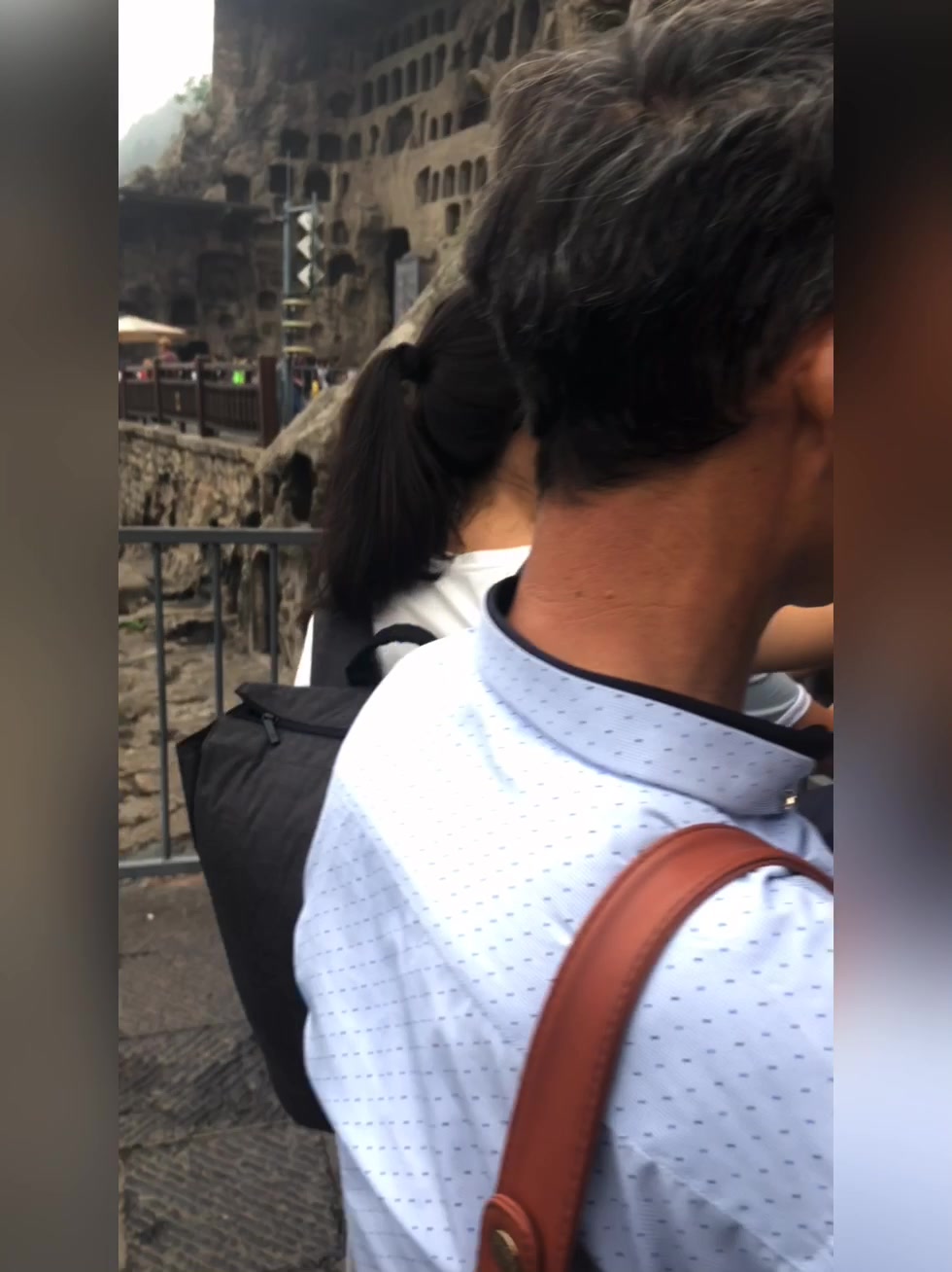 老李趣游洛阳龙门石窟