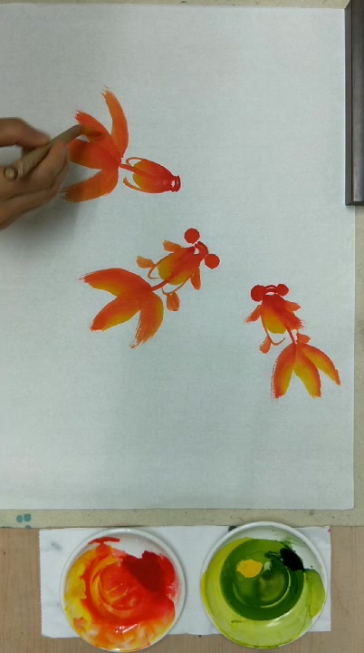 #刘岚画室#少儿国画课堂小金鱼的画法