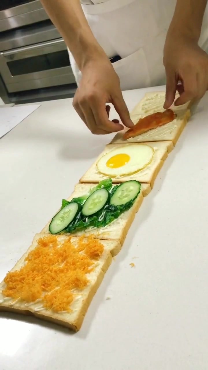 三明治面包制作过程
