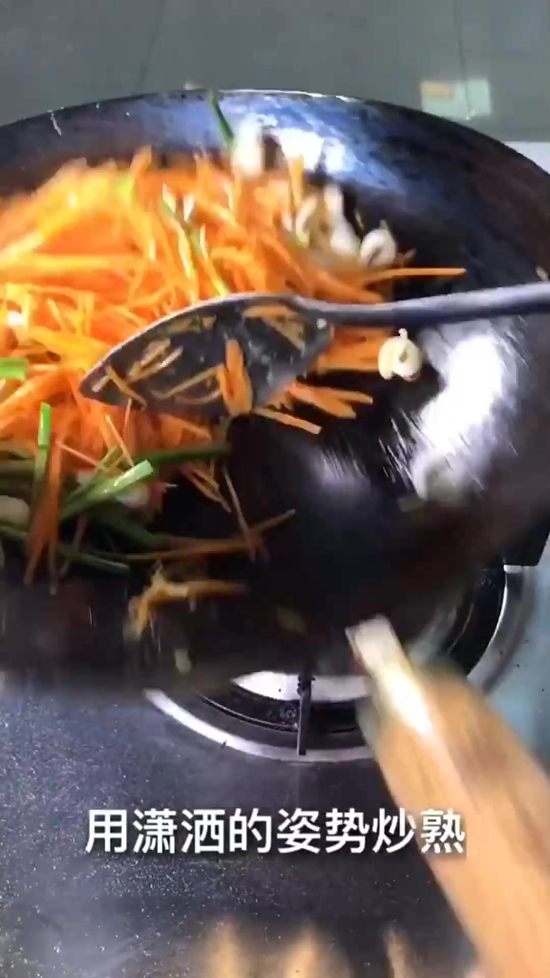 想出点花样做菜给小孩吃的你也真是费尽心思认识我后我来帮你