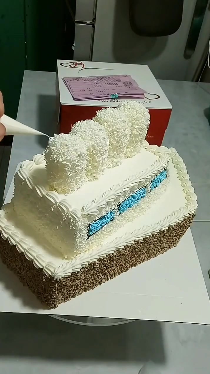 这款蛋糕感觉非常个性,主要是寓意也比较好