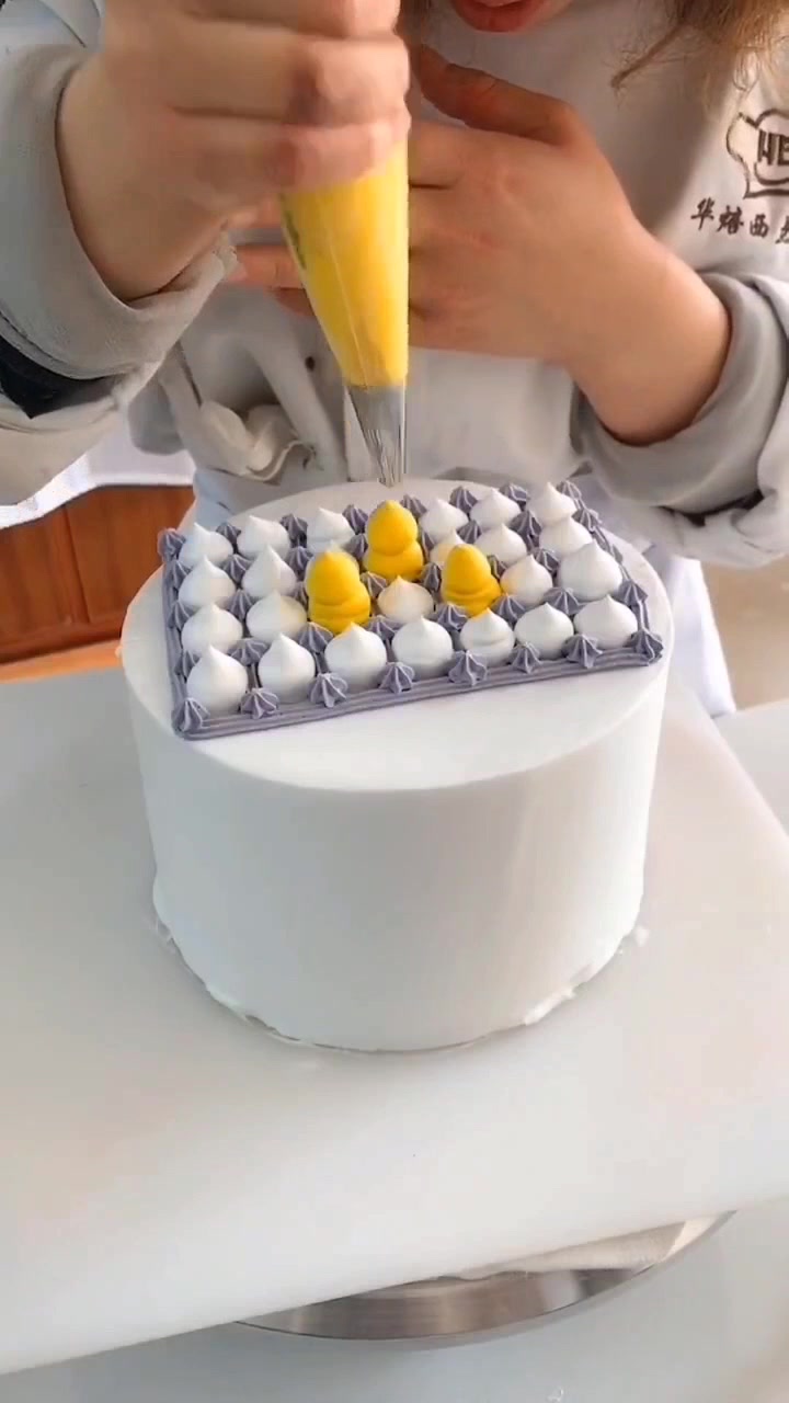 呆萌可爱的小蛋糕,看得我口水都快流出来了