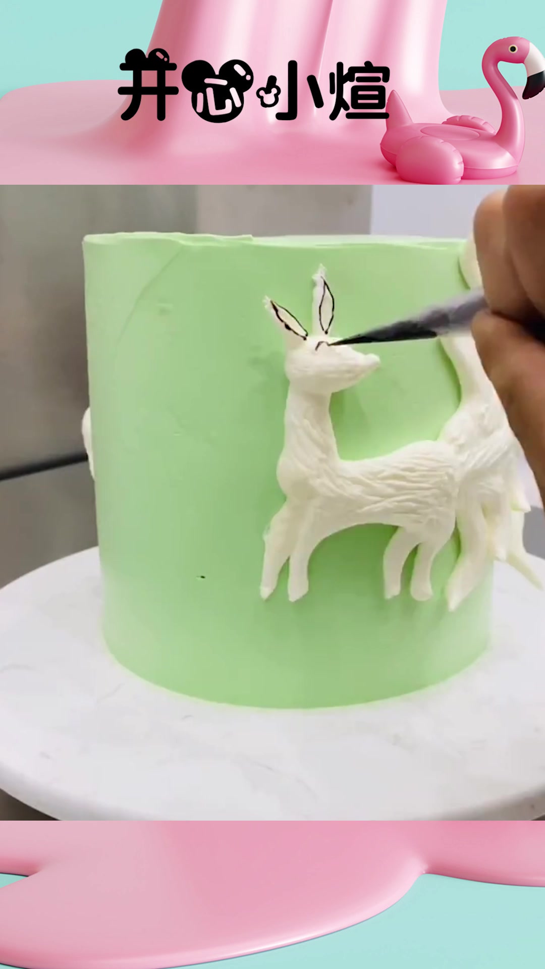 见识一下甜品师做的九尾狐蛋糕,这创意真是雷人,高手在民间!