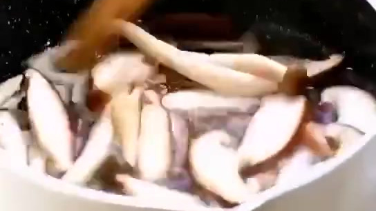 燕赵女性吃货早知道 【菌菇鲜虾豆腐减脂汤】低脂鲜美,好喝不怕胖,快学起来 