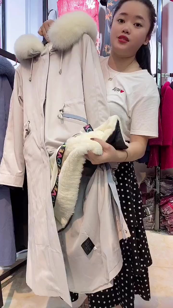 全国最便宜的派克服批发地,兔毛派克服几十块一件你买的值吗