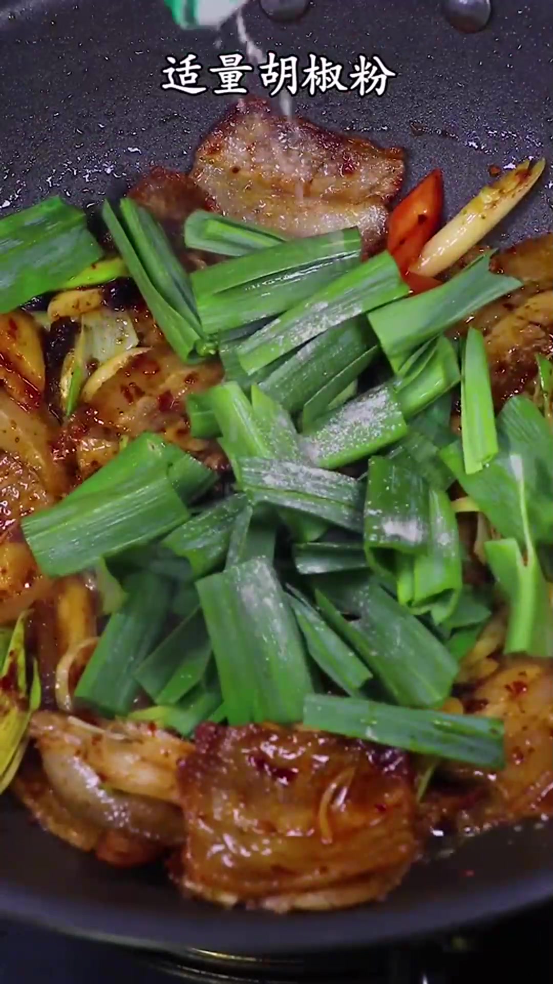 回锅肉一听名字很厉害的菜做法很简单跟我学你也能变大厨