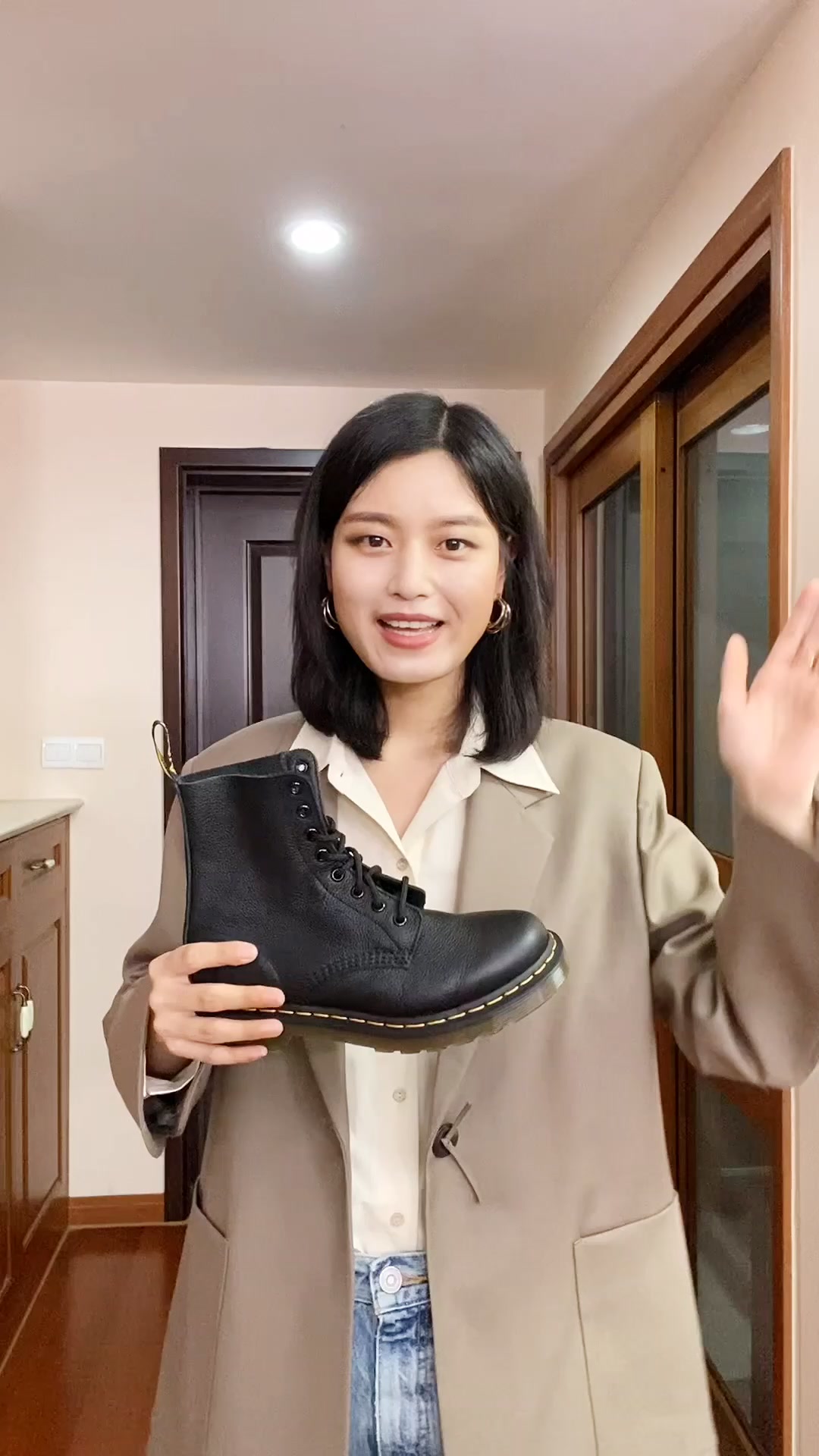 秋冬最火的马丁靴,怎么搭?