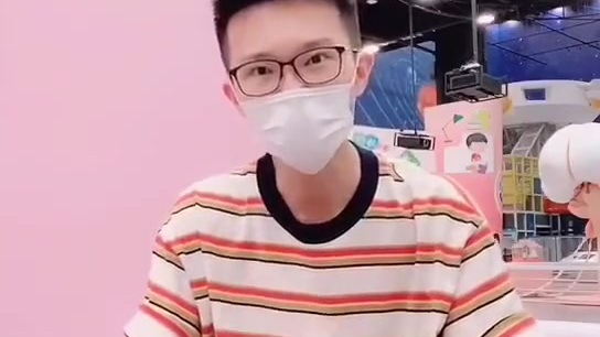 科普君的辟谣时间【你真的会吃芹菜吗?[疑问]】你习惯吃芹菜茎还是芹菜叶? 