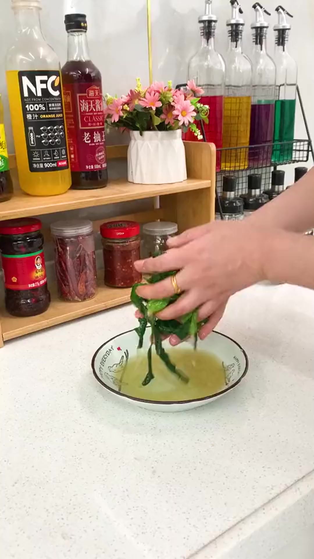 菜馅挤水很方便的挤水器