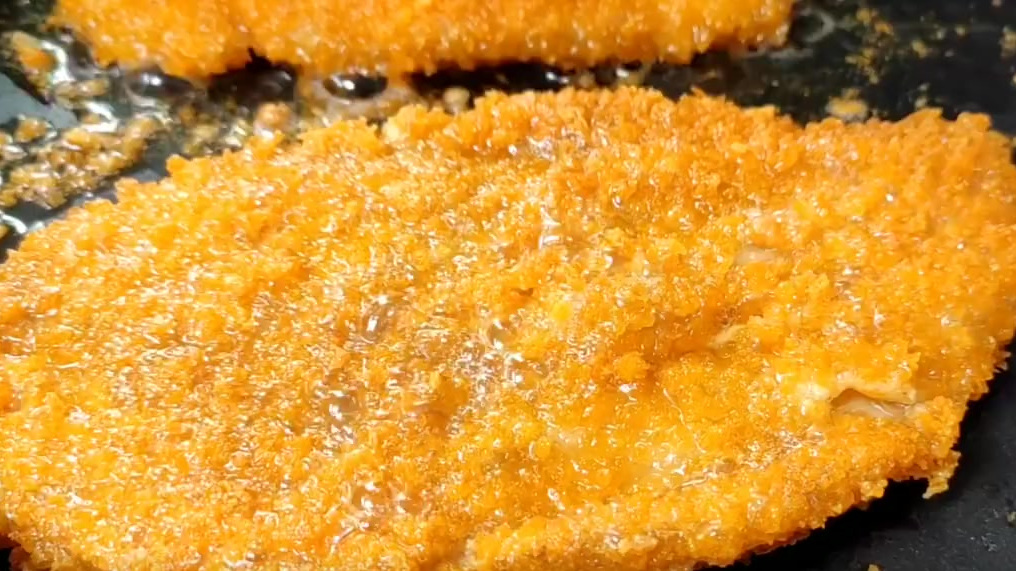 怎样煎好大鸡排,省油酥脆的做法,干净实惠